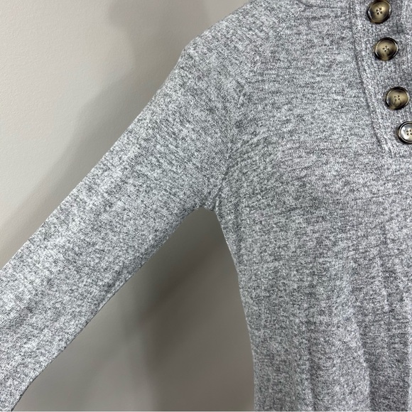 Saturday Sunday by anthropologie long sleeve soft knit burron up turtle neck - Picture 10 of 11